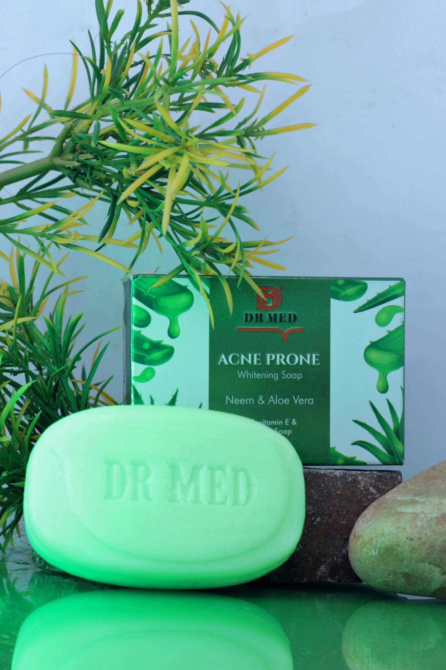 DR MED Acne Prone Whitening soap Vitamin E (Neem & Aloe Vera) 100g.